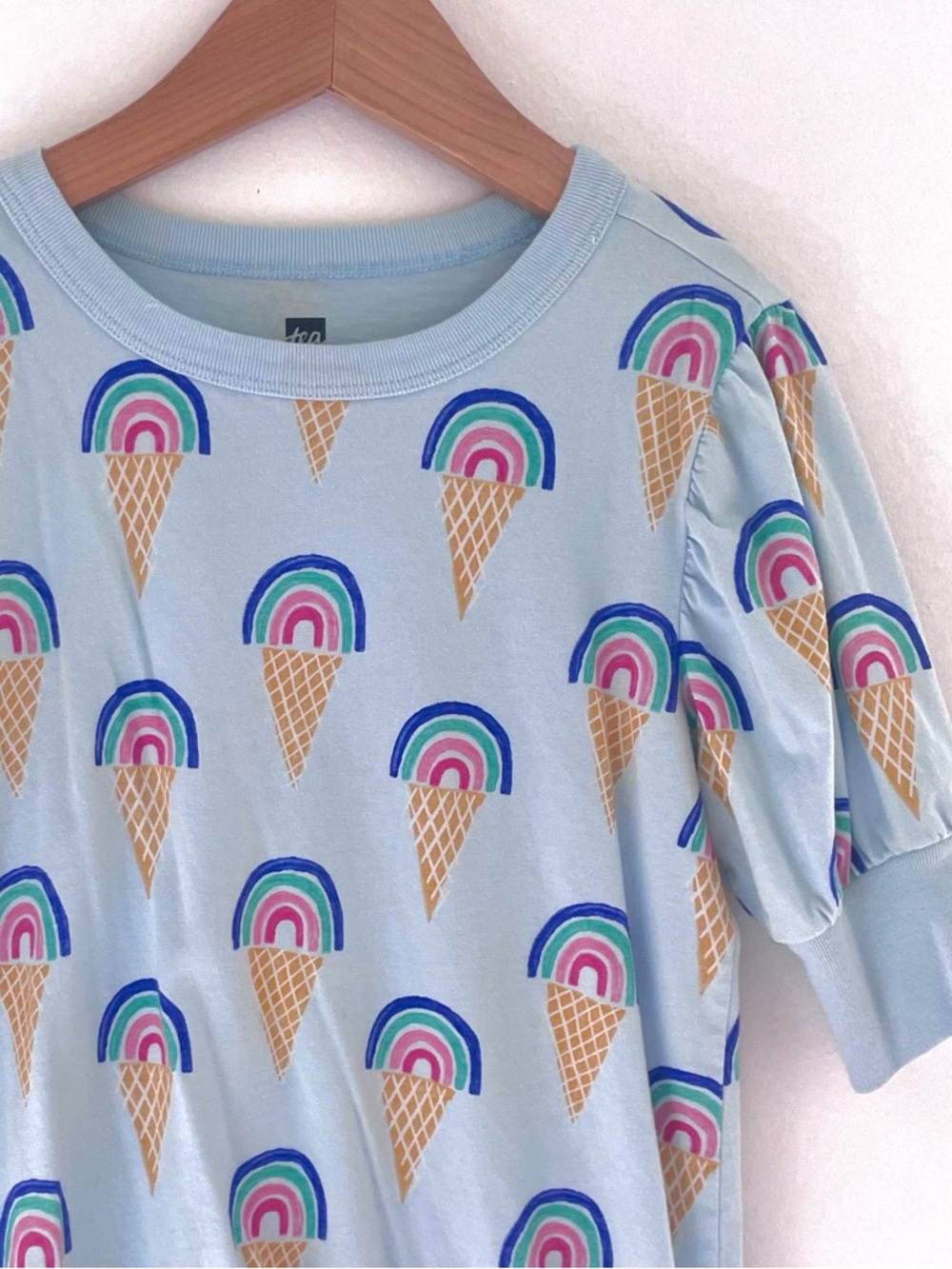 Tea Collection Rainbow Ice Cream Cone Lightweight Sweatshirt, Like New